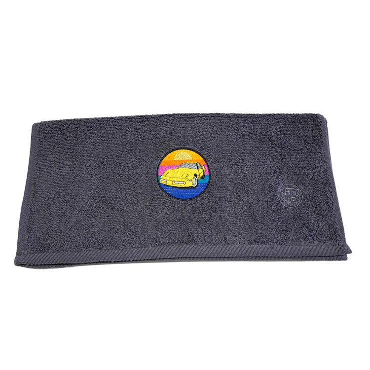 ręcznik ciemnoszary z haftem Corvette C4