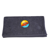 Ręcznik z haftem Ferrari Testarossa – różowy i szary