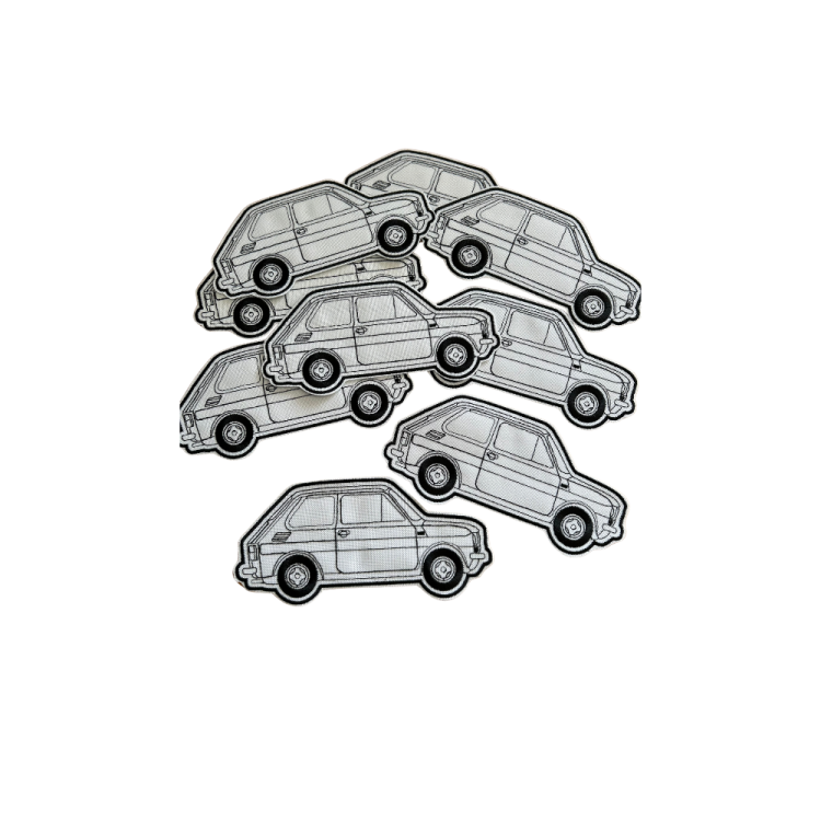 naszywki białe fiat 126p.png