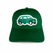 Czapka z daszkiem zielona z haftowaną naszywką zielonego Fiata126p