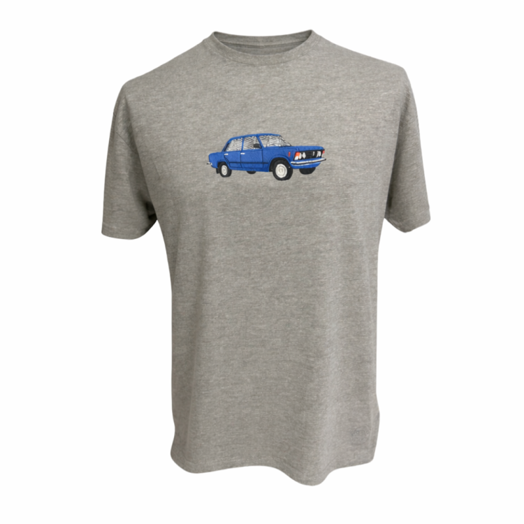 SZARY DUŻY FIAT.png