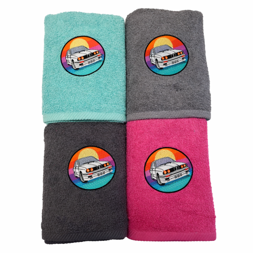 ręczniki frotte różne kolory z haftem BMWE30